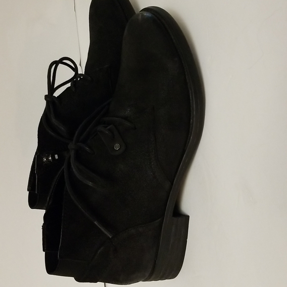 bussola Shoes - Bussola Tyra black suede Chukka boots, size 40.